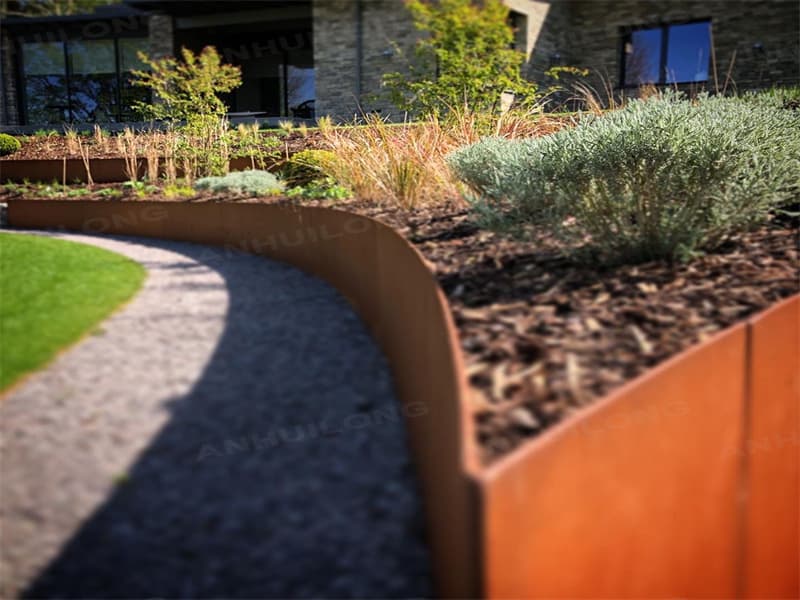 Nature Style garden bed edging For Park Project